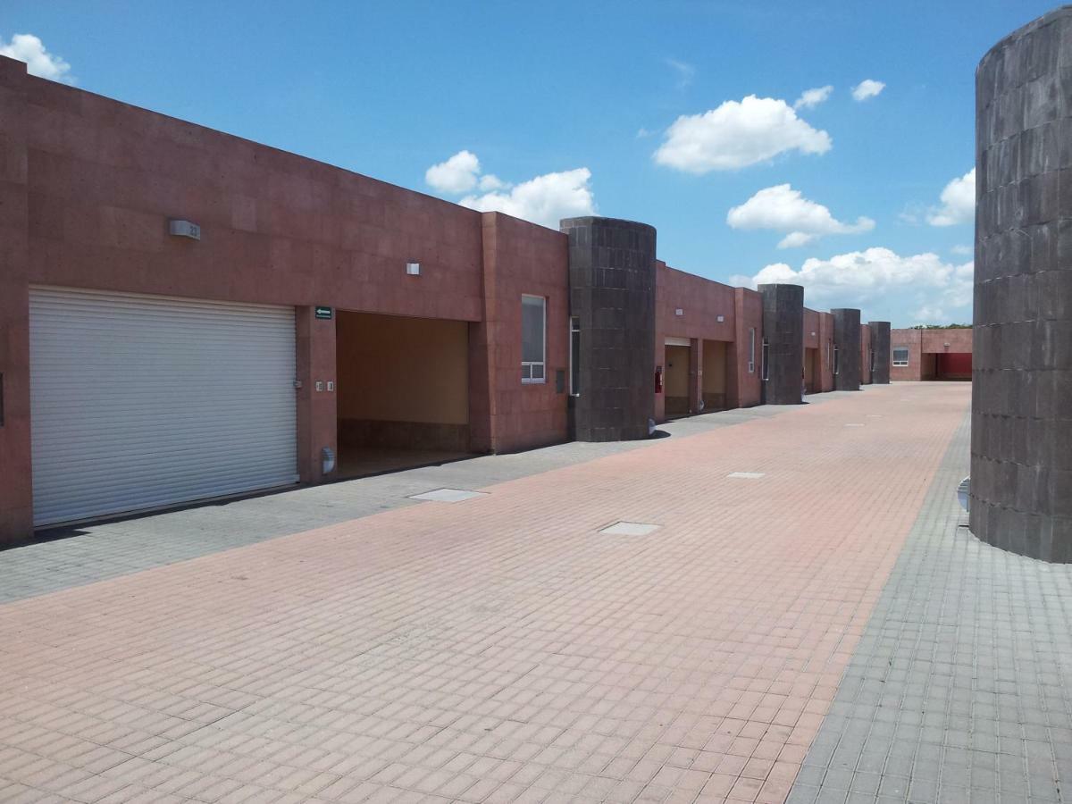 Motel Paraiso Suites Querétaro Extérieur photo